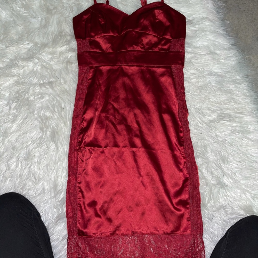 Dress - Picture 3 of 5